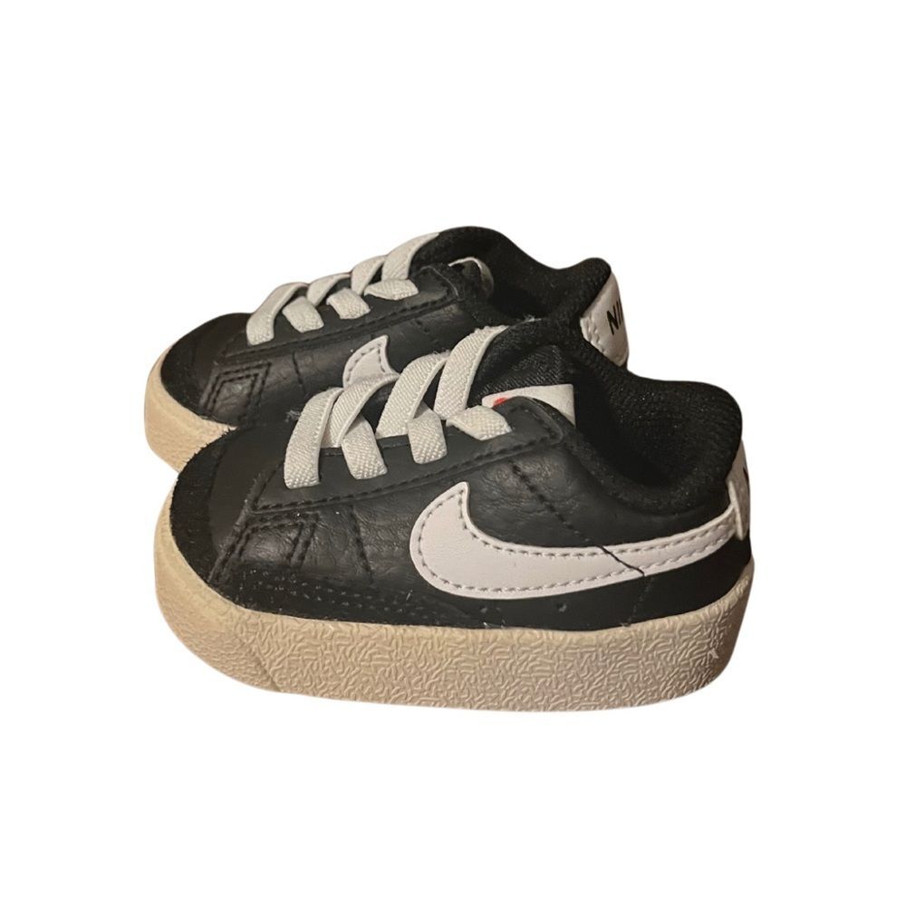 Nike Blazer Low 77 Shoes